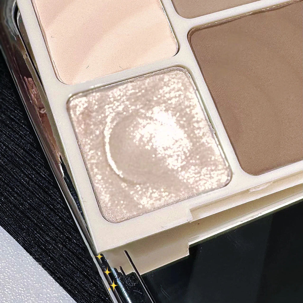 4-Shade 3D Highlight & Contour Palette